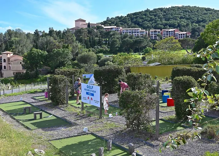 Apartamento Le Village - C6013 By Interhome Saint-Raphaël